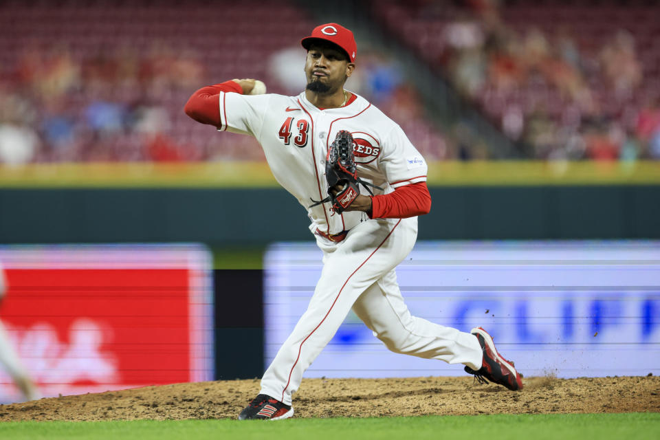 Cincinnati Reds' Alexis Diaz throws during the ninth inning of a baseball game against the Philadelphia Phillies in Cincinnati, Thursday, April 13, 2023. (AP Photo/Aaron Doster)