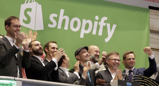 APTOPIX Financial Markets Wall Street Shopify IPO