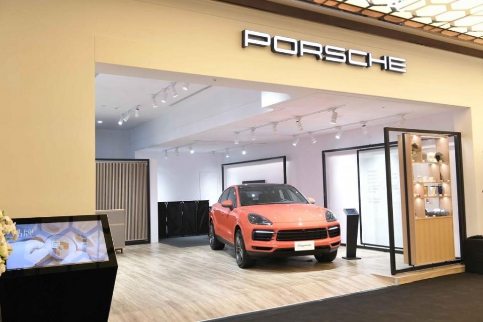 porsche-now-t-s-mall