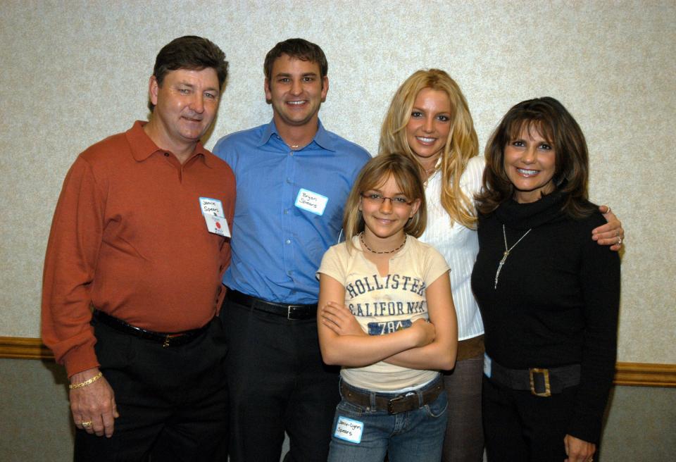 britney spears with her family