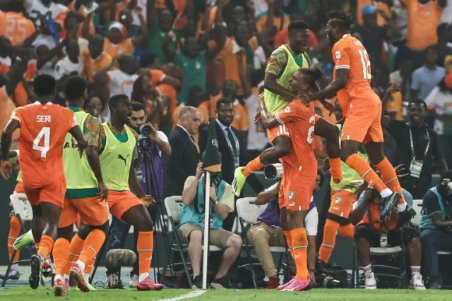 Ivory Coast soccer rivalries' jerseys