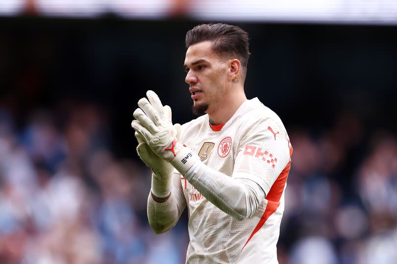 Ederson of Manchester City applauds the fans following the Premier League match between Manchester City FC and Brentford FC at Etihad Stadium on September 14, 2024 in Manchester, England.