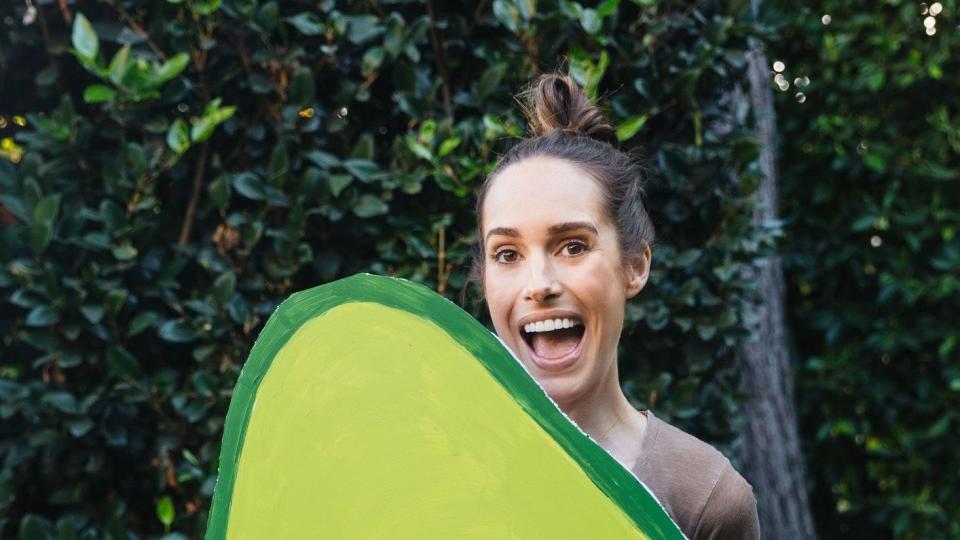 diy avocado costume pregnant halloween costumes