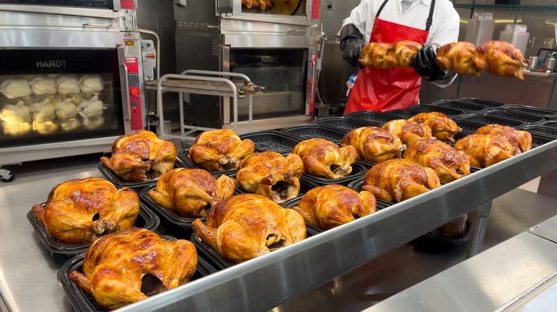 Costco fresh rotisserie chickens