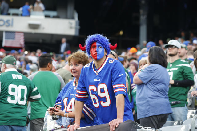 New York Yankees fans feel betrayed by Buffalo Bills quarterback