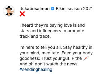 Katie forderte dann ihre Abonnenten dazu auf, durch Meditation „gesund zu bleiben“ und sich „Gutes“ zuzuführen. Foto: Instagram/itskatiesalmon. Mehr