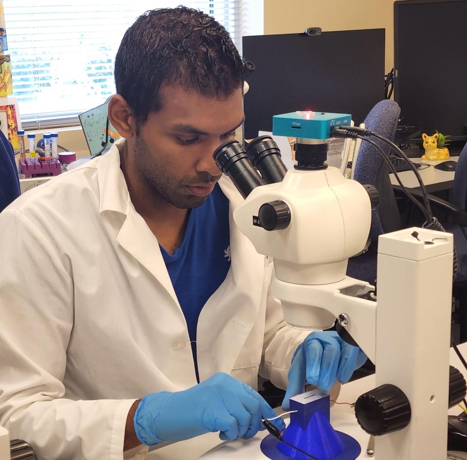 Akshay Naraine is the project lead on a new glyphosate study with Florida Atlantic University and Nova Southeastern University.