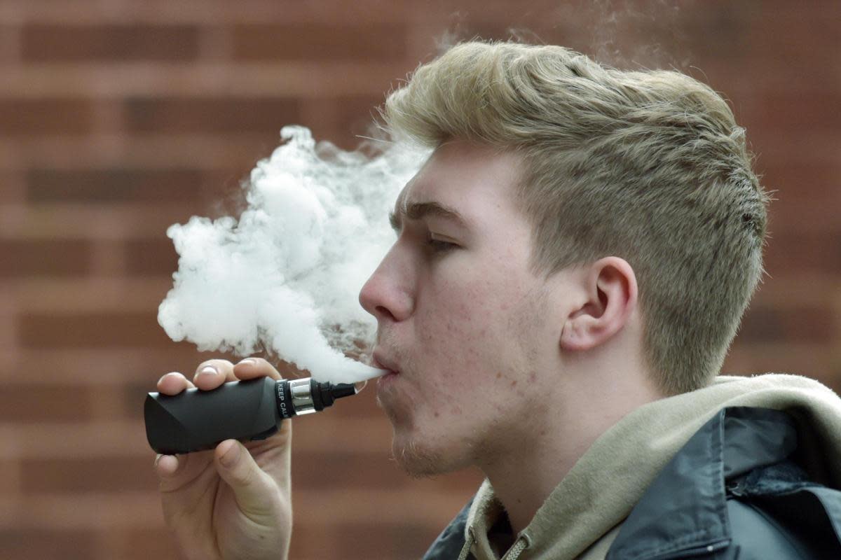 The advert claimed that 'negative headlines' were eroding understanding of vaping's benefits <i>(Image: Nick Ansell/PA)</i>