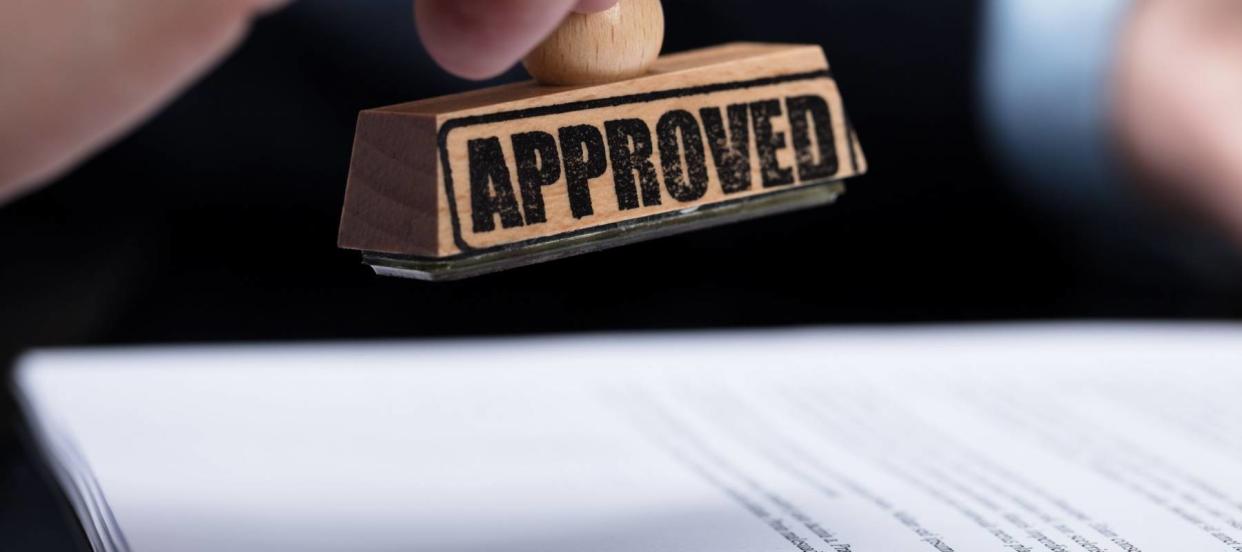 A Win-Win: Mortgage Rates Are Low, Loan Approvals Are High