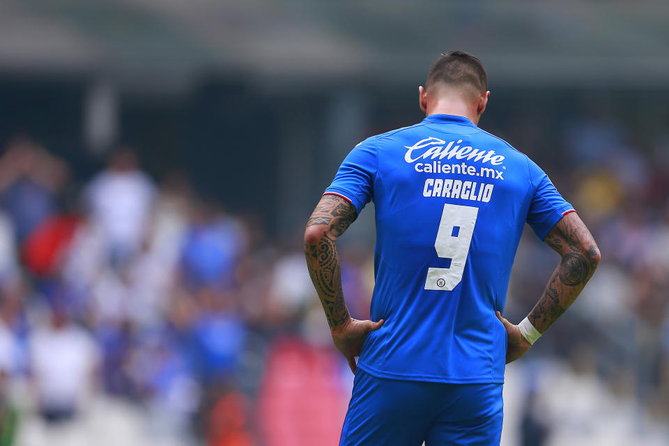 Milton Caraglio es el delantero titular de Cruz Azul pero no ha aparecido en los momentos importantes. / Foto: Getty Images