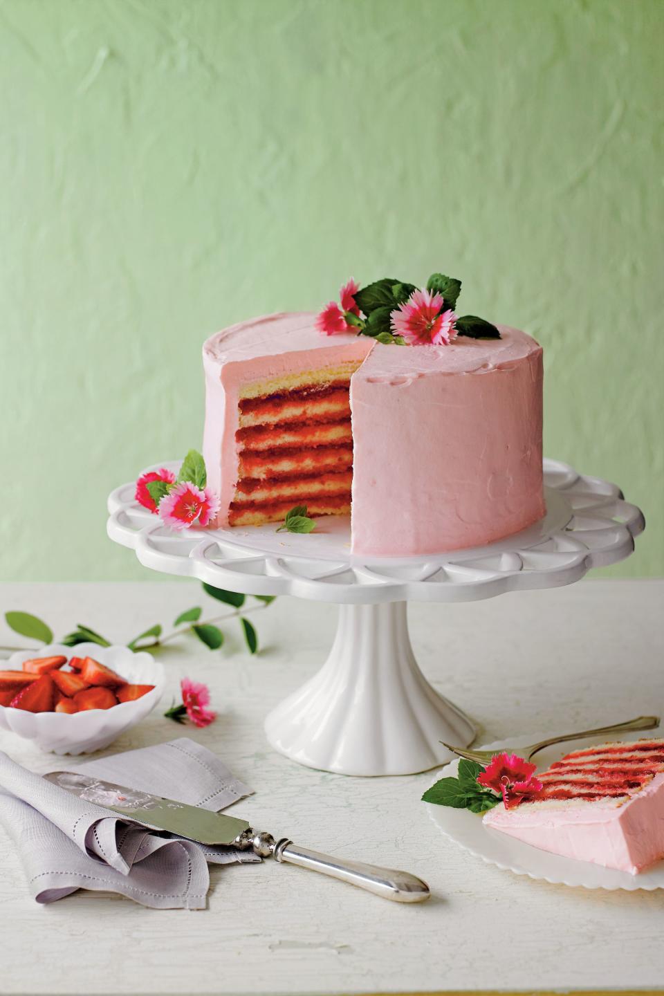 Strawberries and Cream Cake