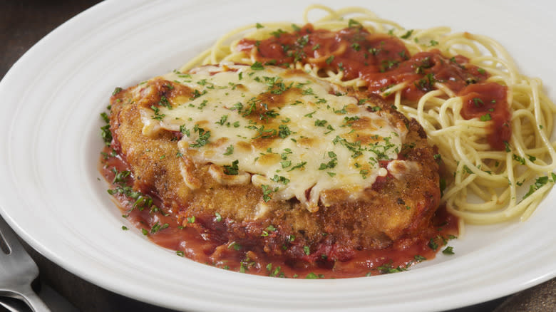 Chicken parmesan and spaghetti