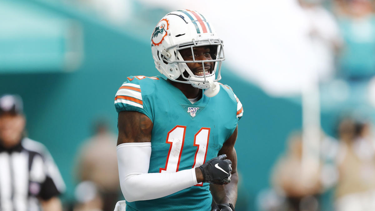 Dolphins' DeVante Parker signs deal worth up to $40 million