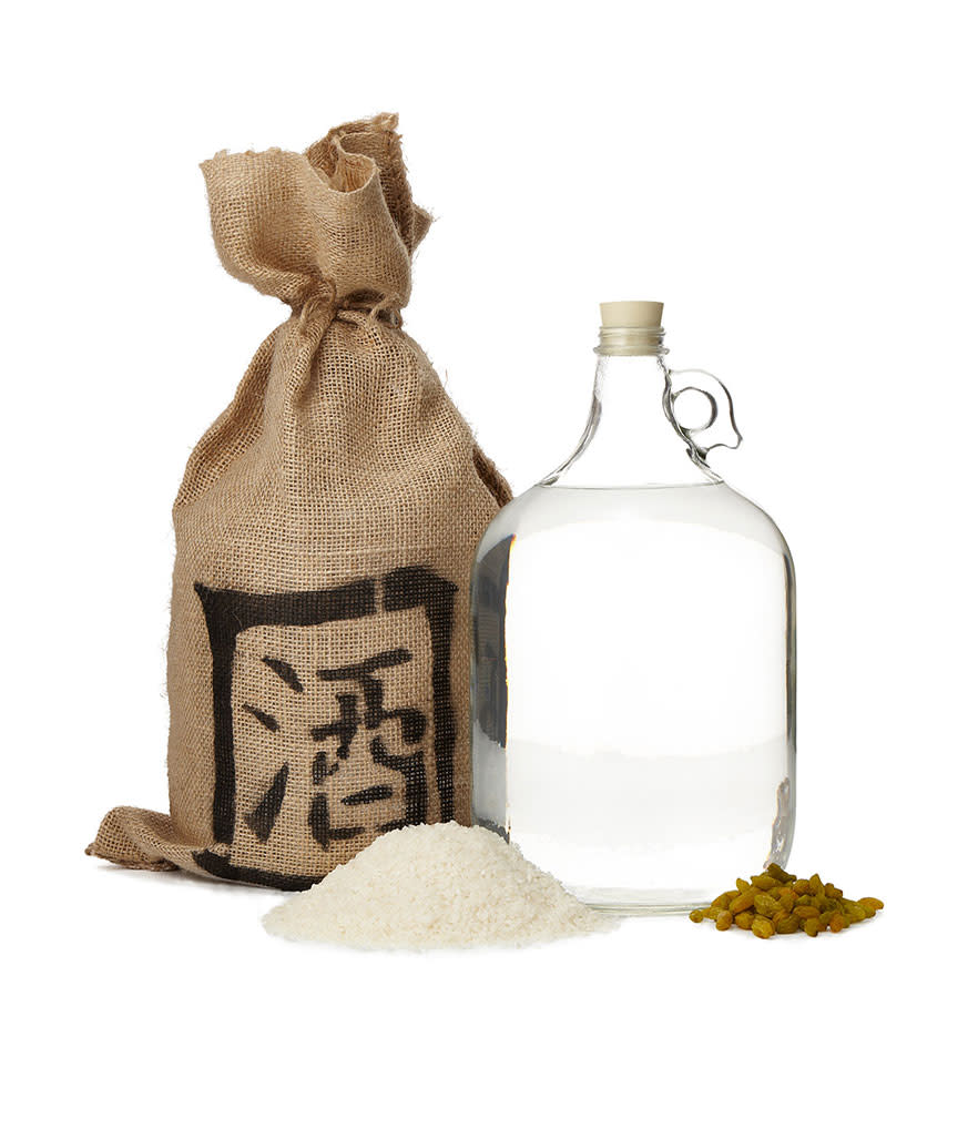 <p>Norse Hutchens Sake Making Hit, $57, <a rel="nofollow noopener" href="http://www.uncommongoods.com/product/sake-making-kit" target="_blank" data-ylk="slk:uncommongoods.com;elm:context_link;itc:0;sec:content-canvas" class="link ">uncommongoods.com</a></p>