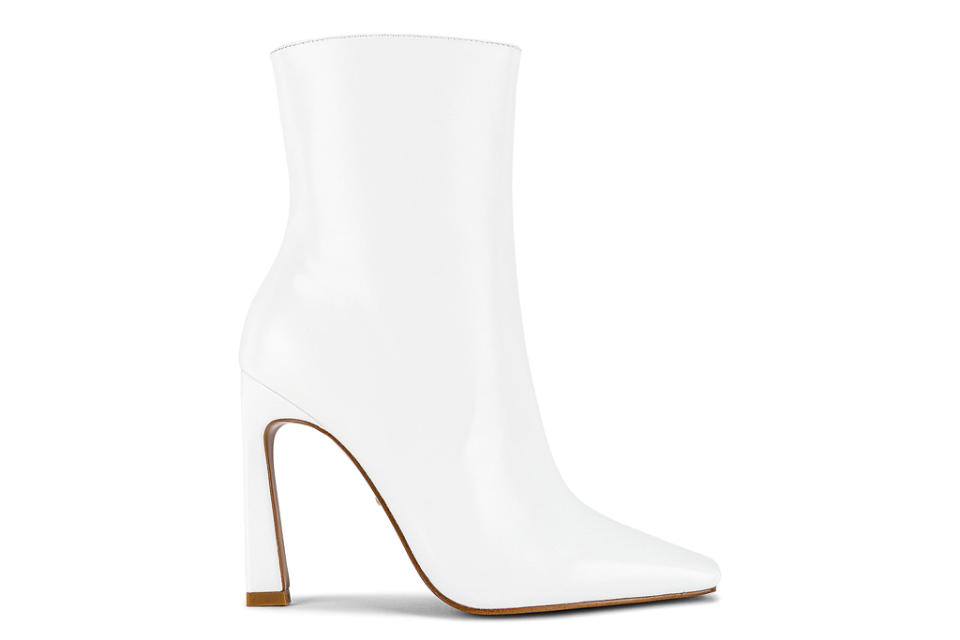 white boots, raye, pointed toe