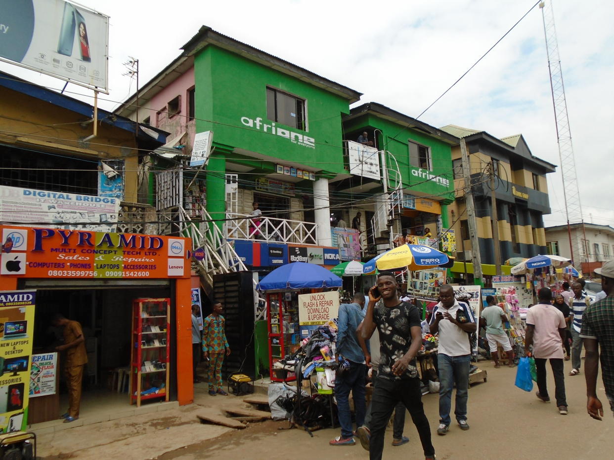 A building painted in AfriOne’s brand colors in the Computer Village market, Lagos, Nigeria. The market, which occupies a ramshackle-looking gated neighborhood near Lagos’s international airport, is the center of the country’s consumer electronics trade. (Photo: Armin Rosen for Yahoo News)