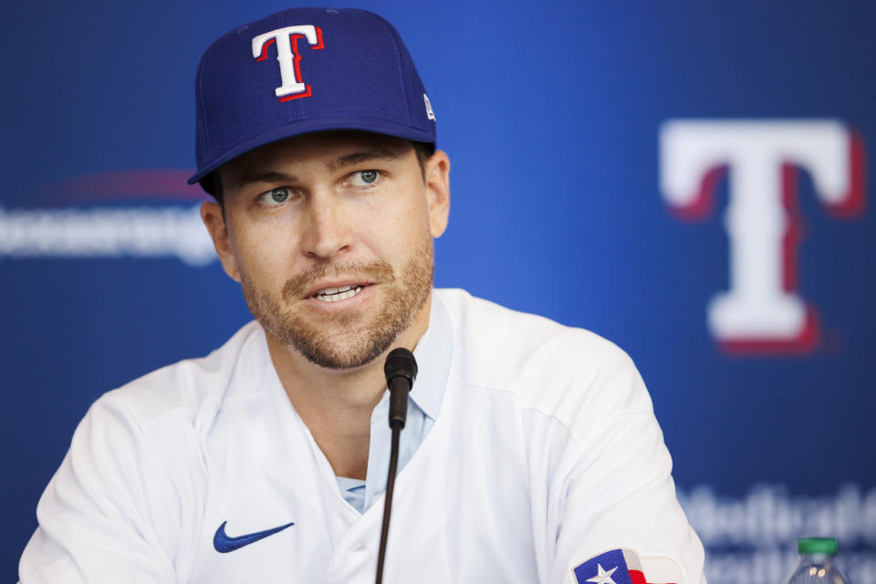 Jacob deGrom #48 of the Texas Rangers has fantasy value