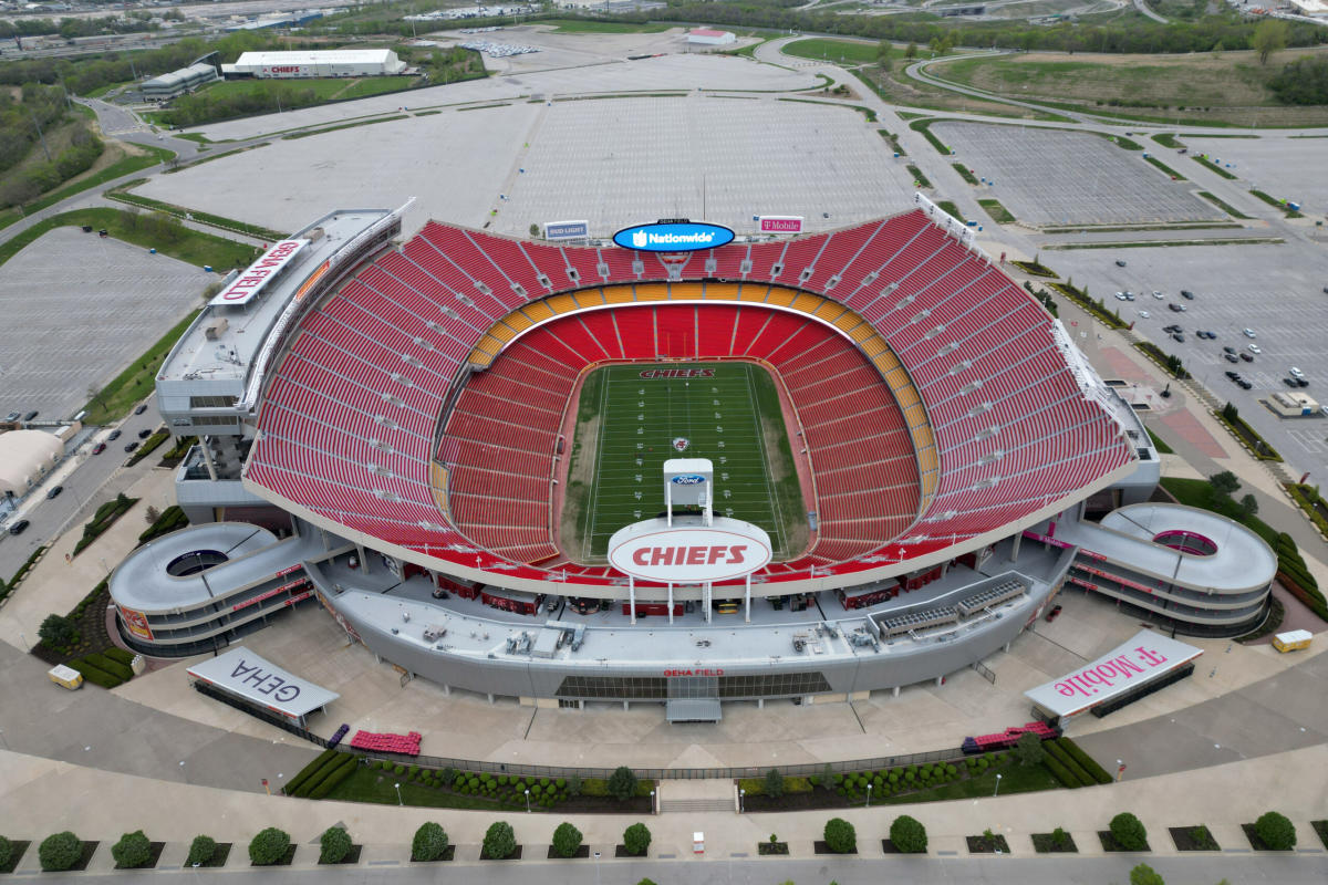 Kansas City Chiefs. vs. Detroit Lions: Stream the 2023 NFL Kickoff –  Billboard