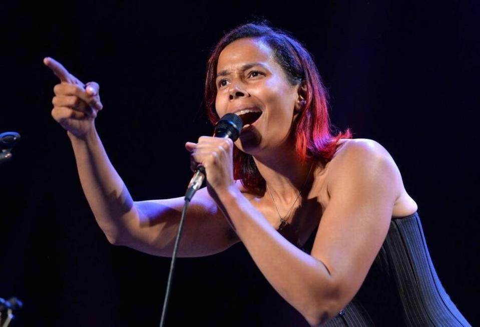 Rhiannon Giddens in concert at the N.C. Museum of Art in Raleigh in 2017. Giddens won the Pulitzer Prize for Music for co-writing “Omar.”