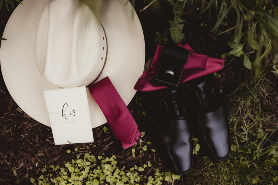 A cowboy hat and shoes