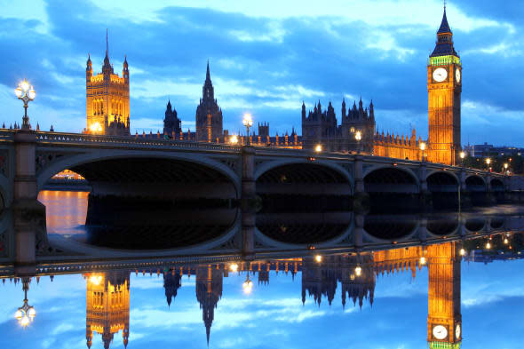 famous big ben in the evening...