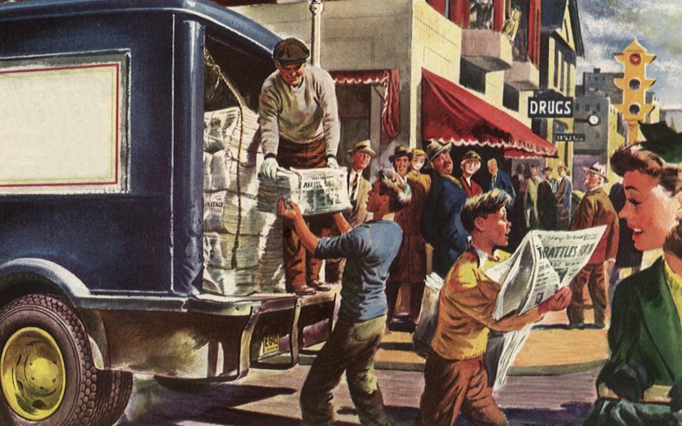 A truck distributes newspapers to the newsies, 1944 - Pictures Now / Alamy