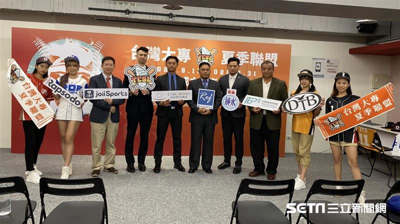 台灣創新棒球協會舉辦第一屆台灣大專夏季聯盟。（圖／記者王怡翔攝影）