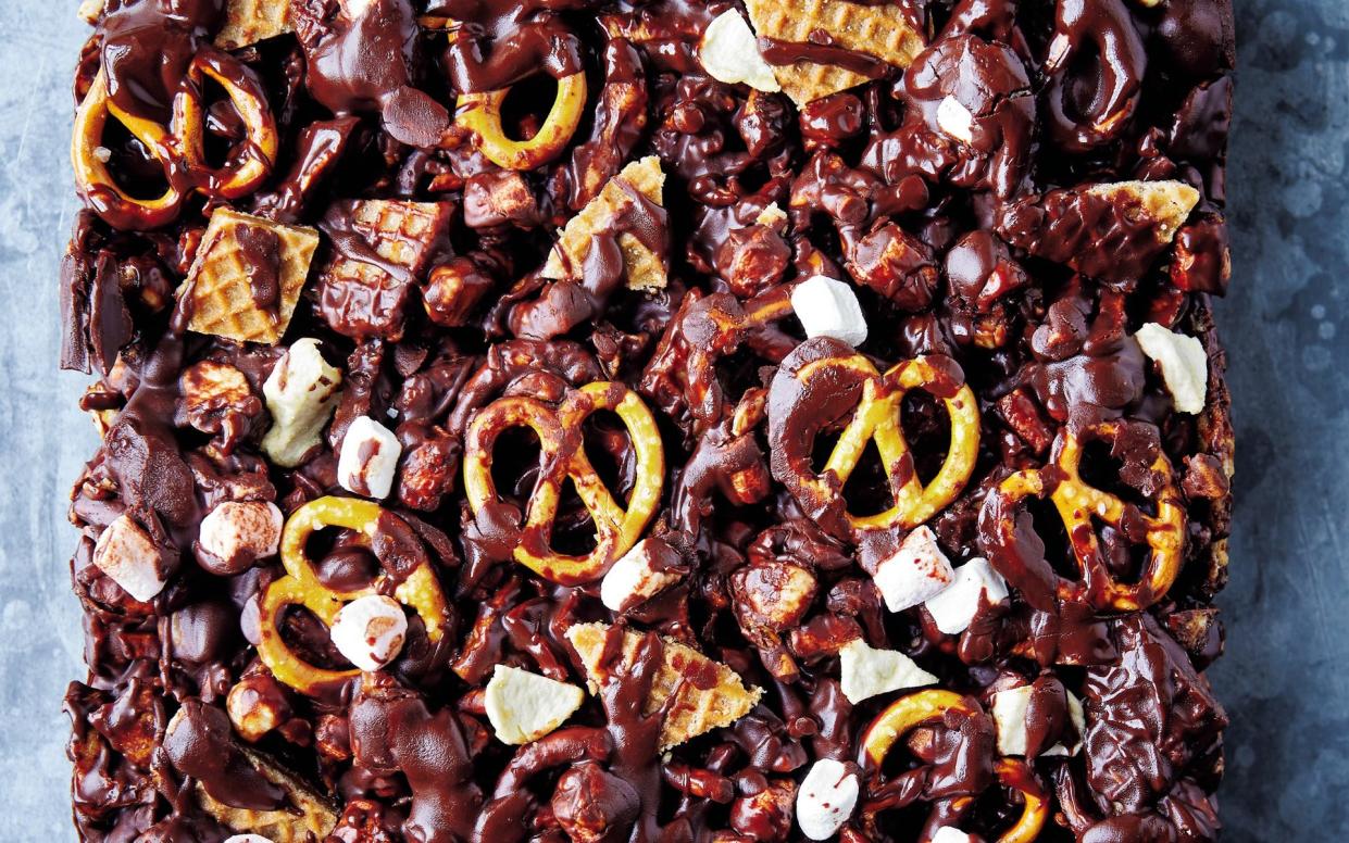 Toffee apple and salted pretzel rocky road recipe - Nassima Rothacker