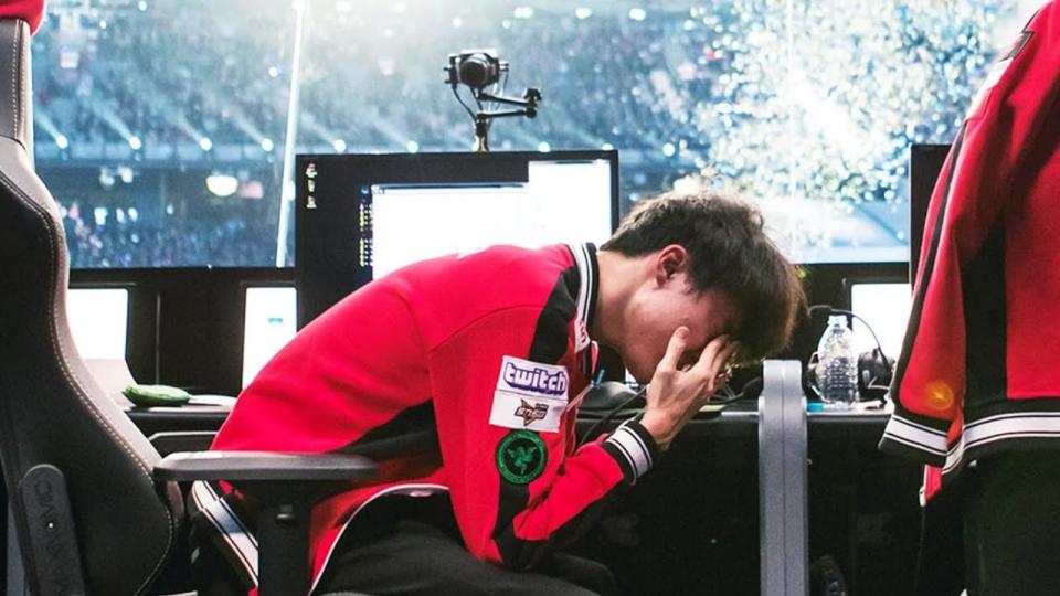 Faker cries after his first Worlds Finals loss in 2017. (Photo: Riot Games)