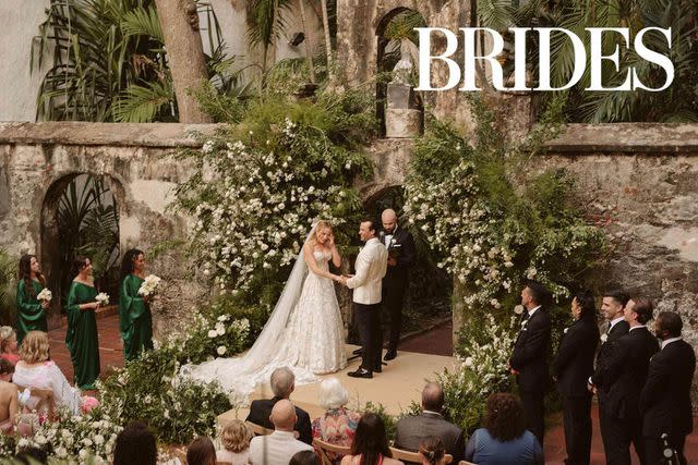 Dos Más En La Mesa/Brides Magazine Caity Lotz and Kyle Schmid on their wedding day