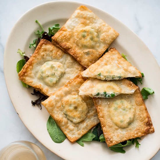 Crispy Wonton Pea and Ricotta Ravioli