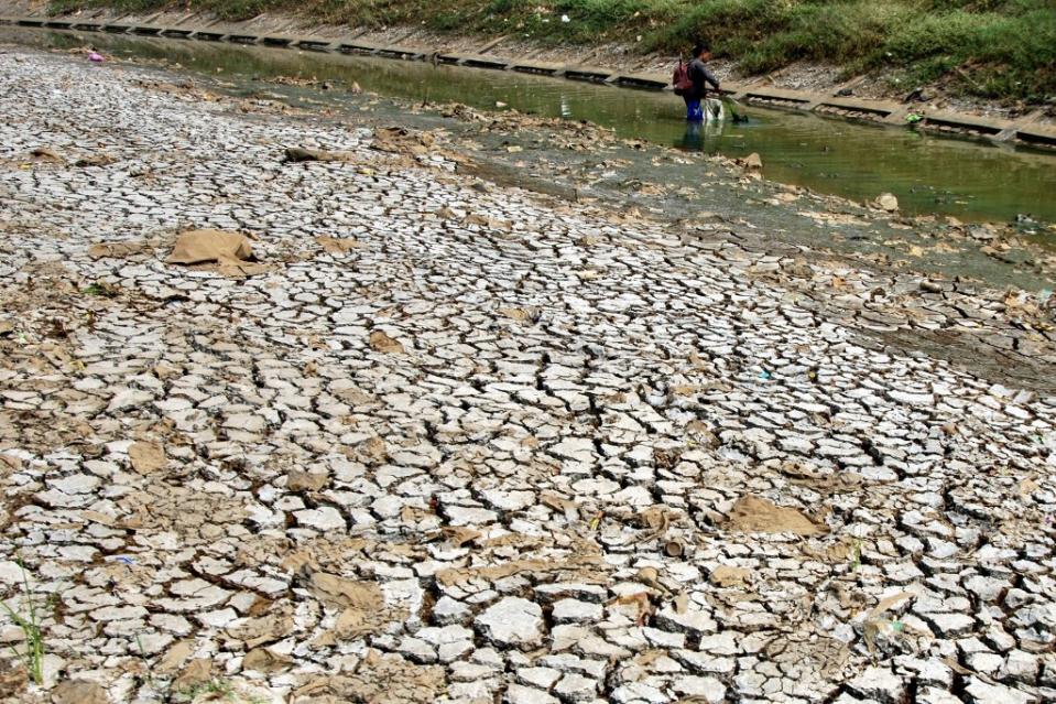 全球11月高溫再寫紀錄 2023年成史上最熱1年