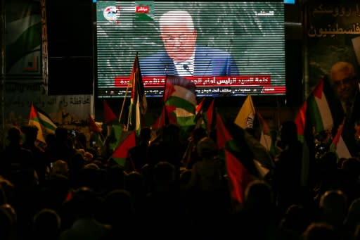 Hundreds of Palestinians gathered in the West Bank city of Ramallah to watch Palestinian president Mahmud Abbas address the UN General Assembly