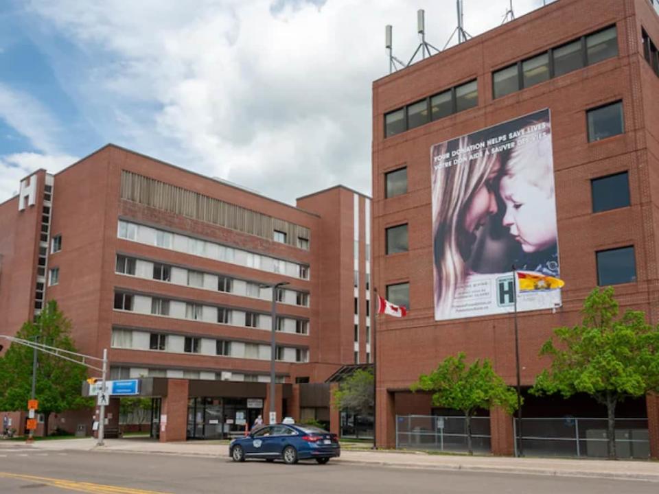 The patient was triaged and waiting to be assessed by a physician at the Moncton Hospital ER when their condition 'quickly deteriorated,' Horizon's head of emergency services said. (Guy LeBlanc/Radio-Canada - image credit)