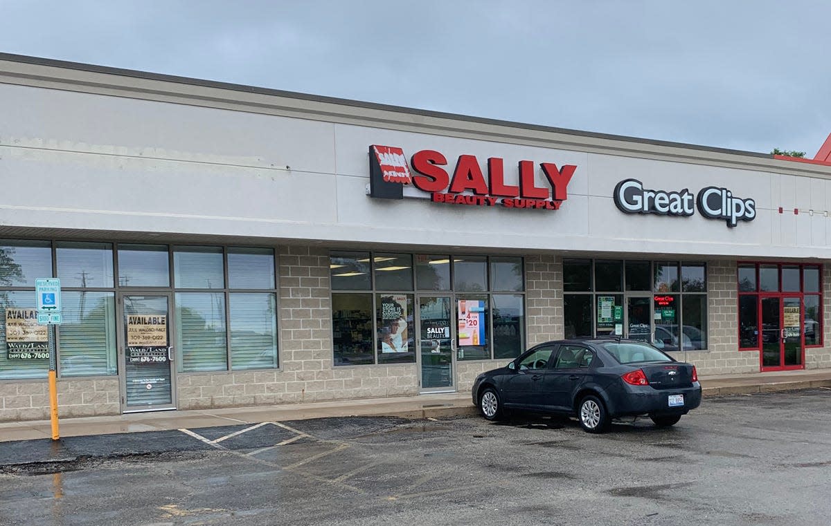 The Sally Beauty Supply storefront at 1690 E. Jackson St., Macomb.