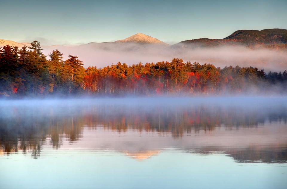 <p>Autumn hits the misty White Mountains in New Hampshire.</p>