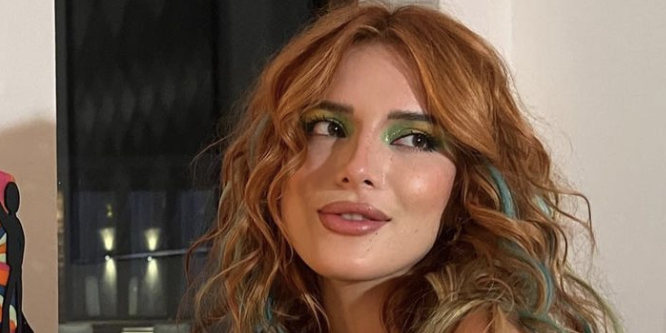 bella thorne instagram photos underboob bikini top abs