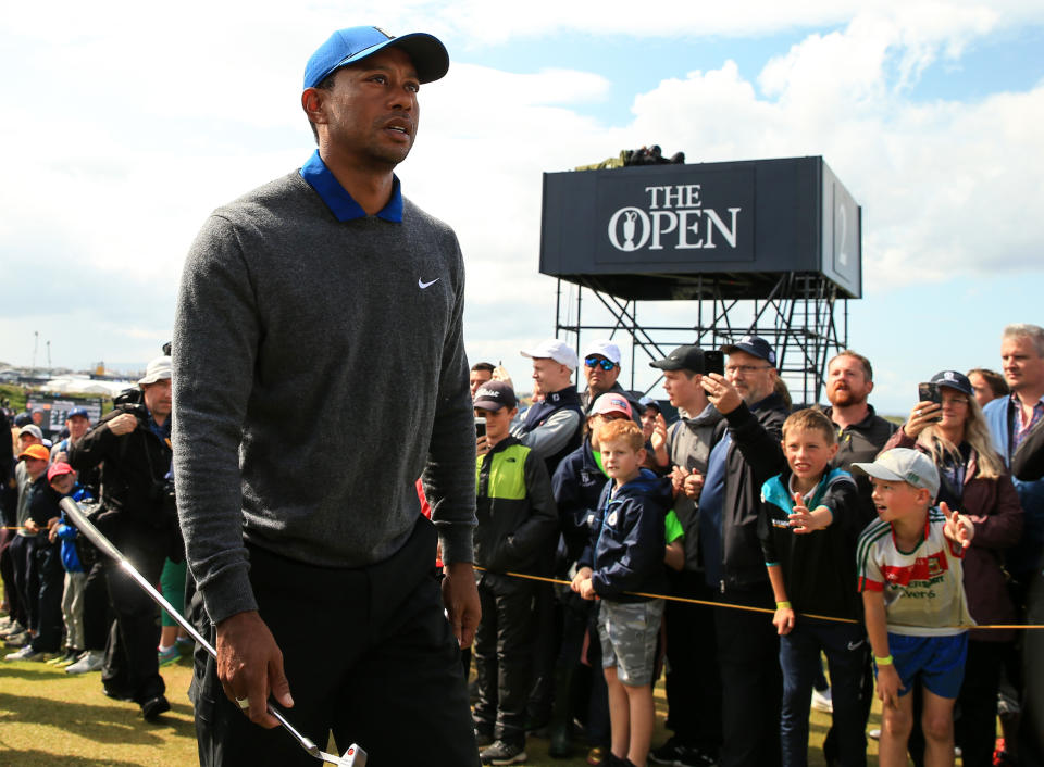 Not a great day for Tiger Woods. (Getty)