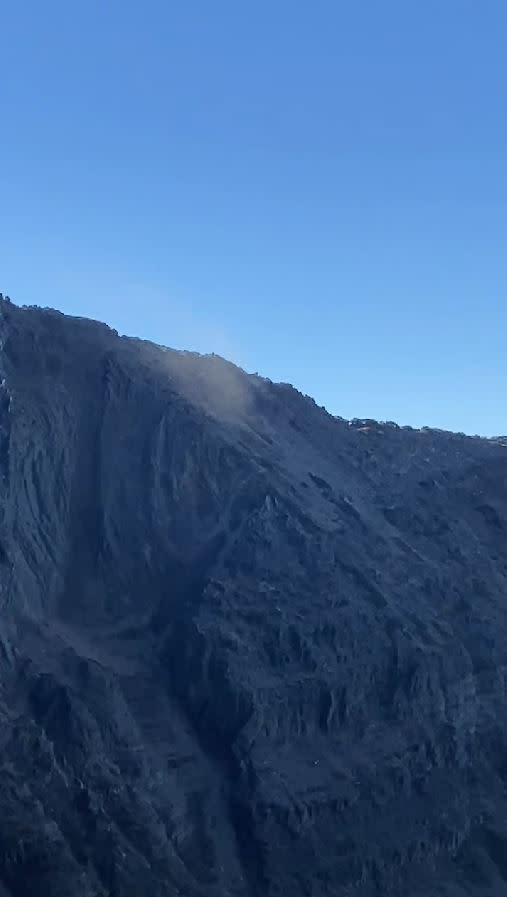 玉山往玉山南峰稜線，地震時發生小面積崩塌。（圖／山友鐘天穎、陳昭誠提供）