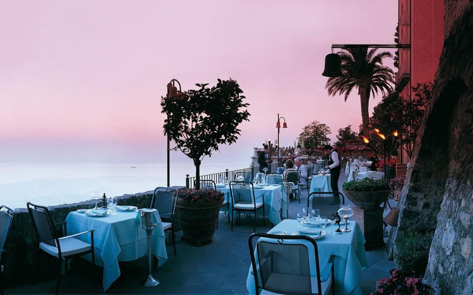 World's Most Amazing Restaurants With a View: Rosellinis