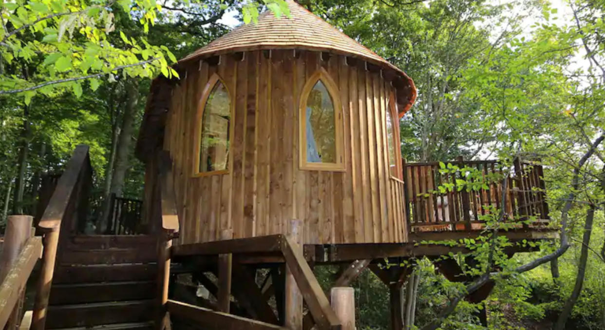The Tree House (Booking.com)