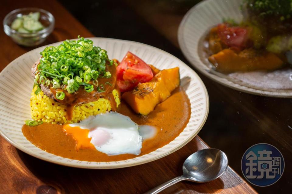 「南瓜咖哩漢堡排飯」揉合蔬菜甜味及辛香料的成熟氣味。（270元／份）