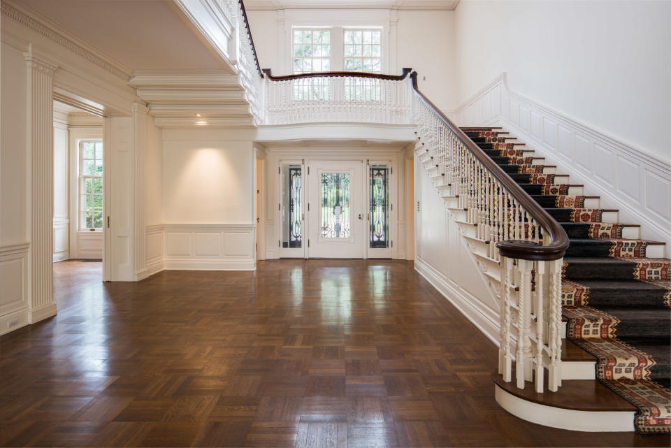 The <em>Dynasty</em> house features three stories. (Photo: Berkshire Hathaway HomeServices California Properties)