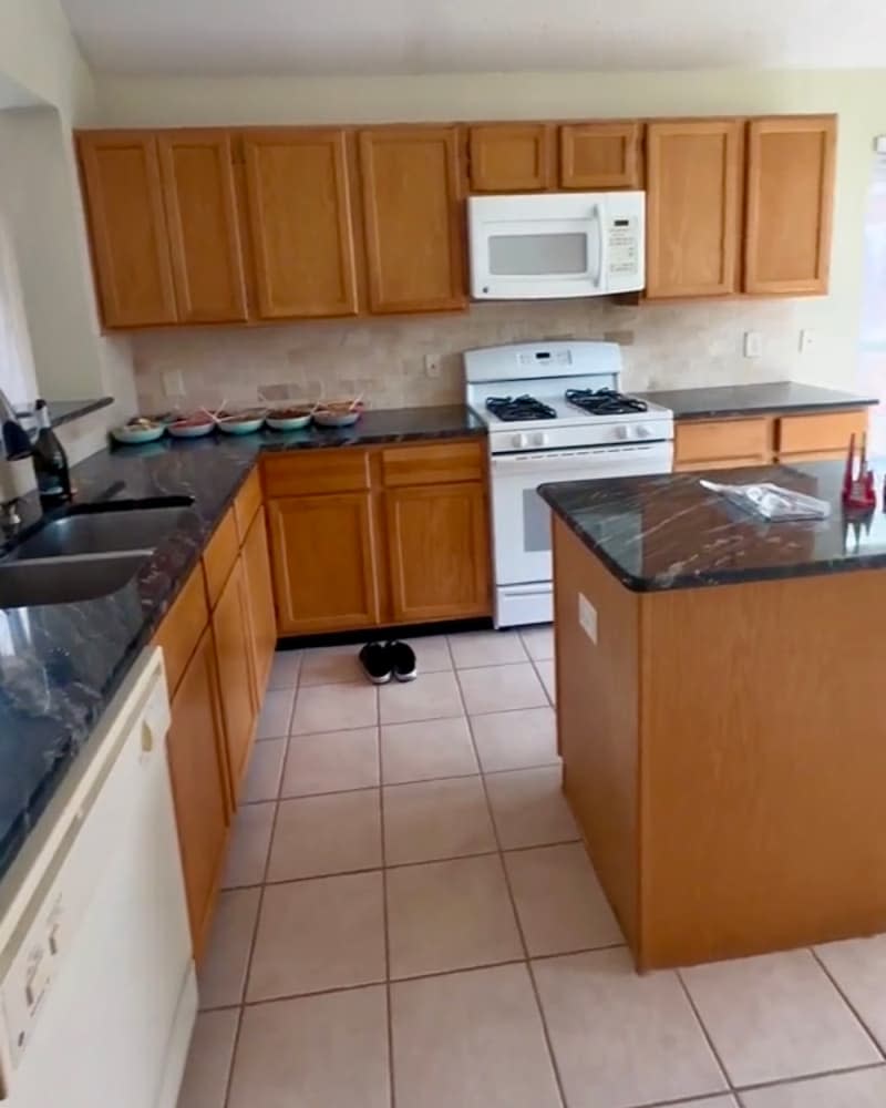 Kitchen before renovation.