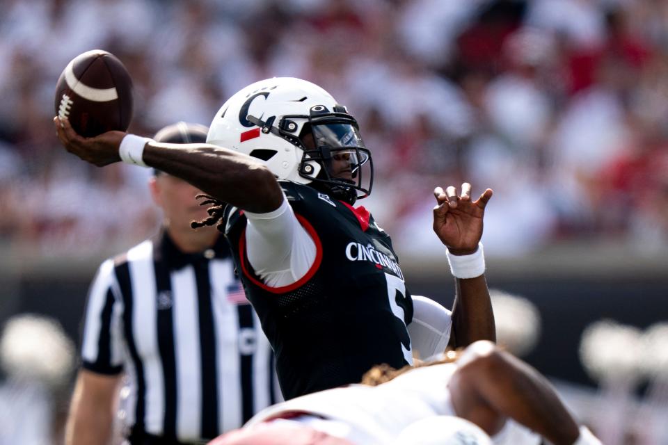 Cincinnati Bearcats quarterback Emory Jones (5) throws a pass in the first quarter of the NCAA football game between the Cincinnati Bearcats and the Eastern Kentucky Colonels at Nippert Stadium in Cincinnati on Saturday, Sept. 2, 2023.