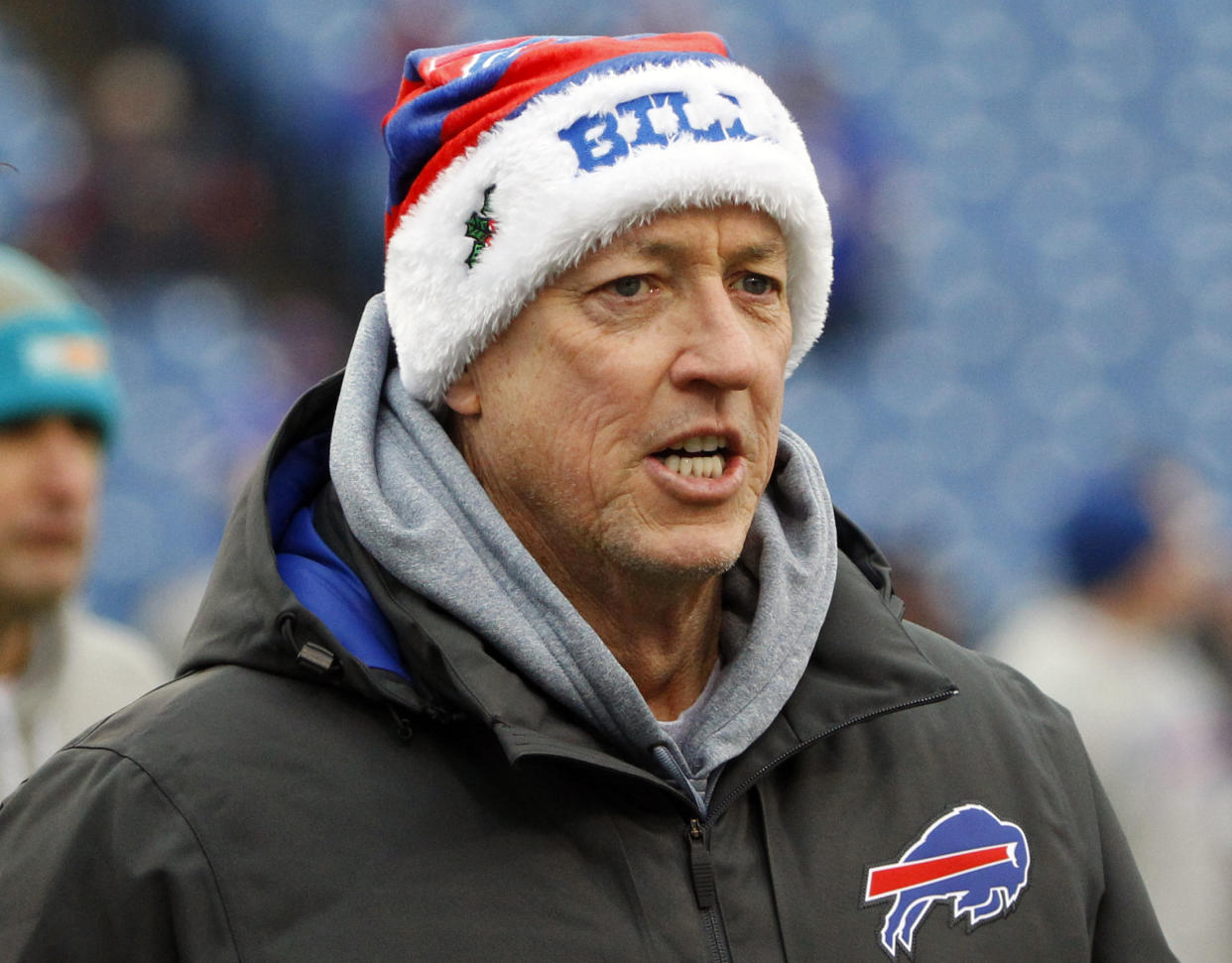 Jim Kelly had 12 hours of surgery Wednesday night to remove oral cancer. (AP)