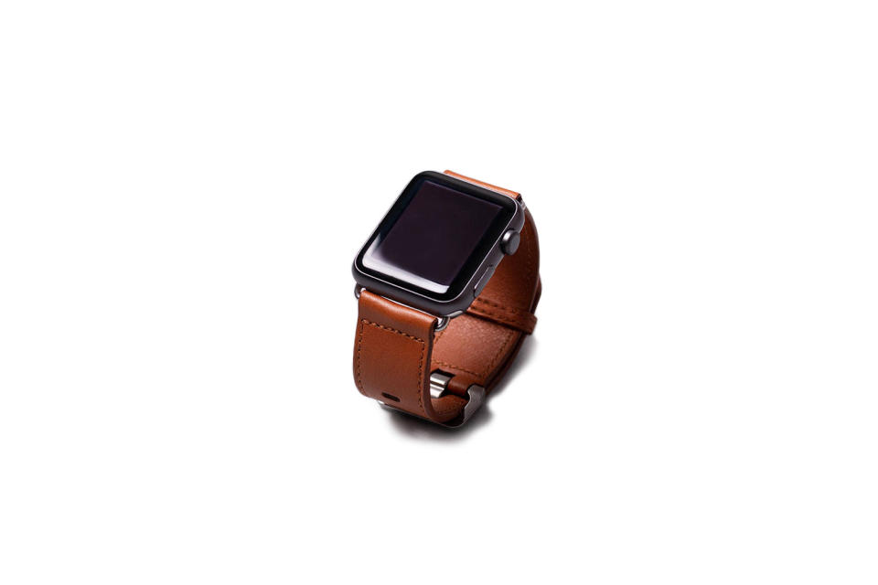 <p><a href="https://go.redirectingat.com?id=74968X1596630&url=https%3A%2F%2Fwww.harberlondon.com%2Fproducts%2Fapple-watch-strap-modern-leather%3Fsscid%3Dc1k6_aav01&sref=https%3A%2F%2Fwww.menshealth.com%2Ftechnology-gear%2Fg42182663%2Fbest-luxury-apple-watch-bands%2F" rel="nofollow noopener" target="_blank" data-ylk="slk:Shop Now;elm:context_link;itc:0;sec:content-canvas" class="link ">Shop Now</a></p><p> Modern Leather Apple Watch Strap</p><p>harberlondon.com</p><p>£69.00</p>