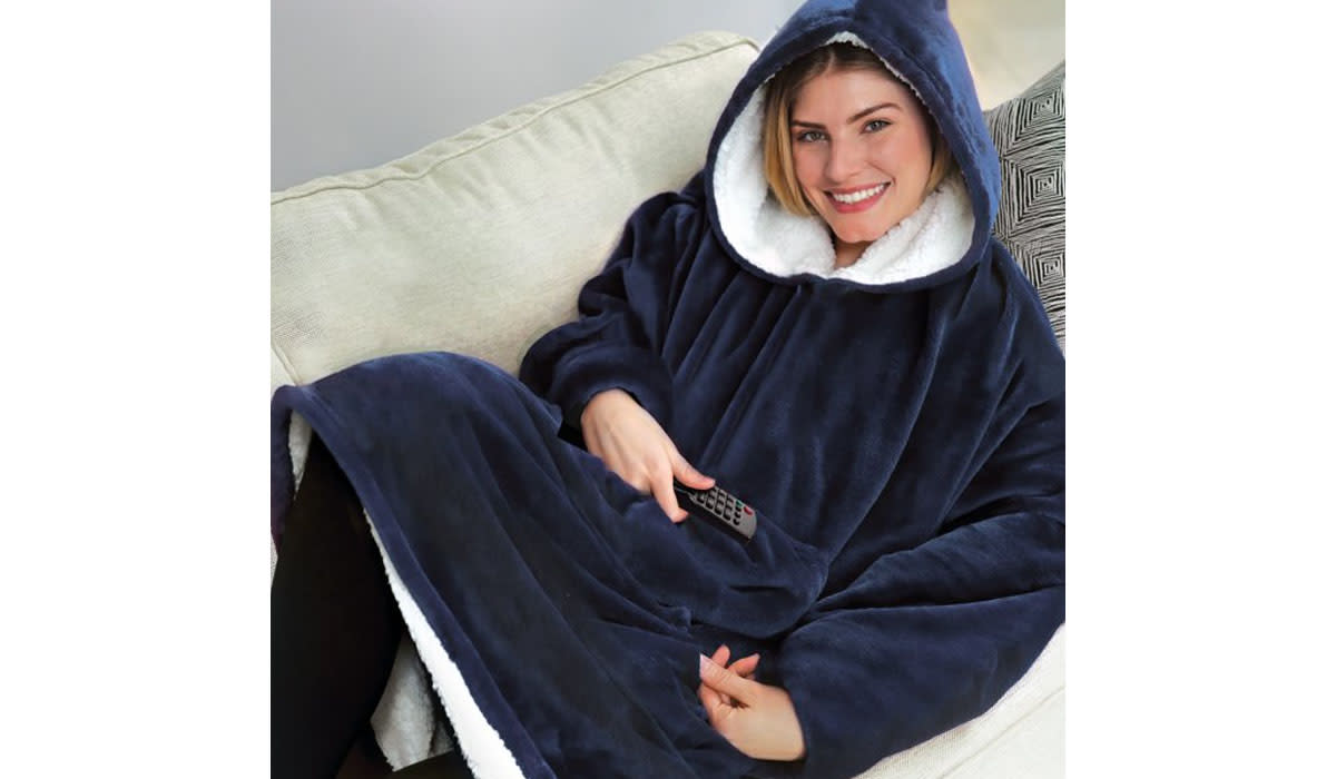 Wish you could wear a blanket everywhere you go? You can! (Photo: Walmart)