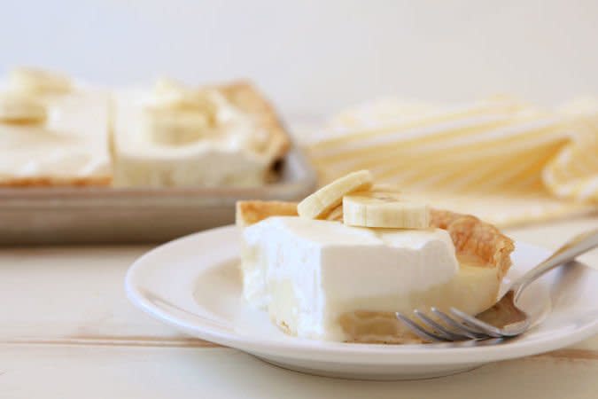 Banana Cream Slab Pie