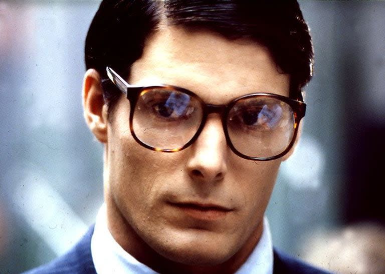 Christopher Reeve como Clark Kent